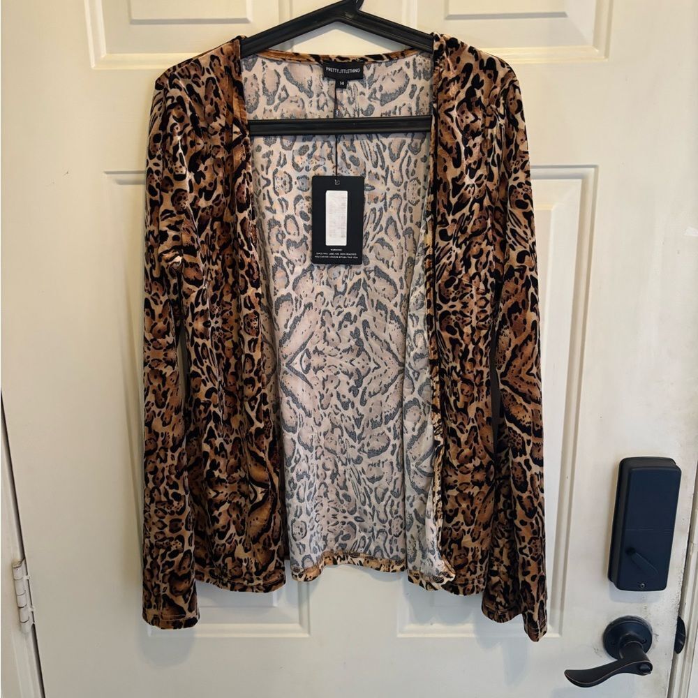 PrettyLittleThing Leopard Print Jacket - Picture 6 of 6